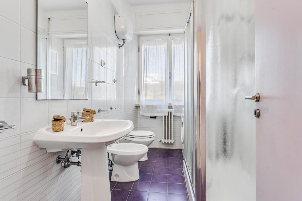 Appartement Casa Fiora, A 50 M Dal Mare à San Vincenzo Extérieur photo